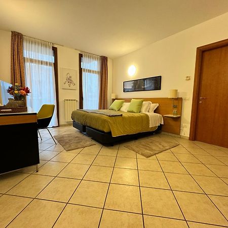 Residence Malpensa Somma Lombardo Dış mekan fotoğraf