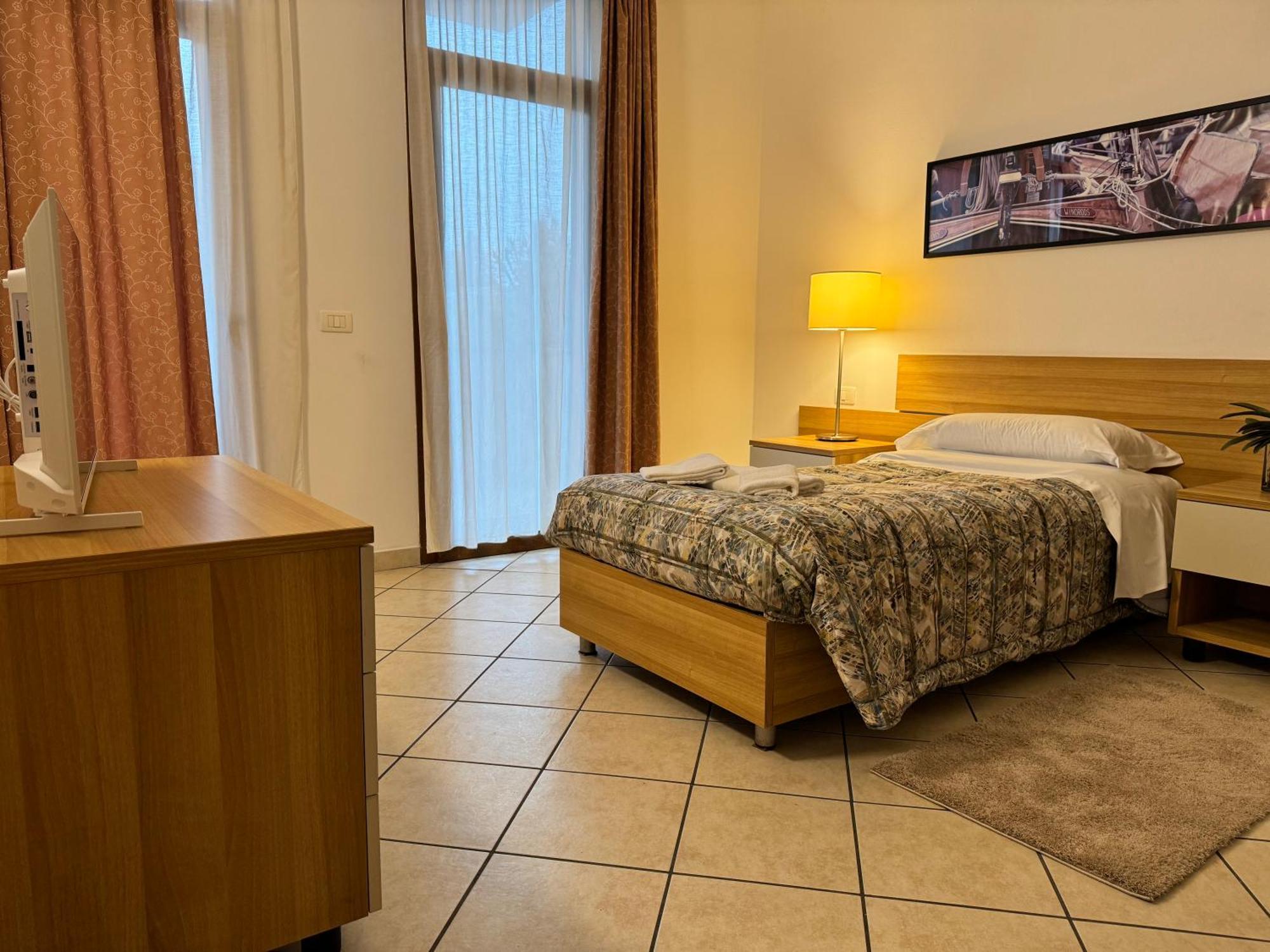 Residence Malpensa Somma Lombardo Dış mekan fotoğraf