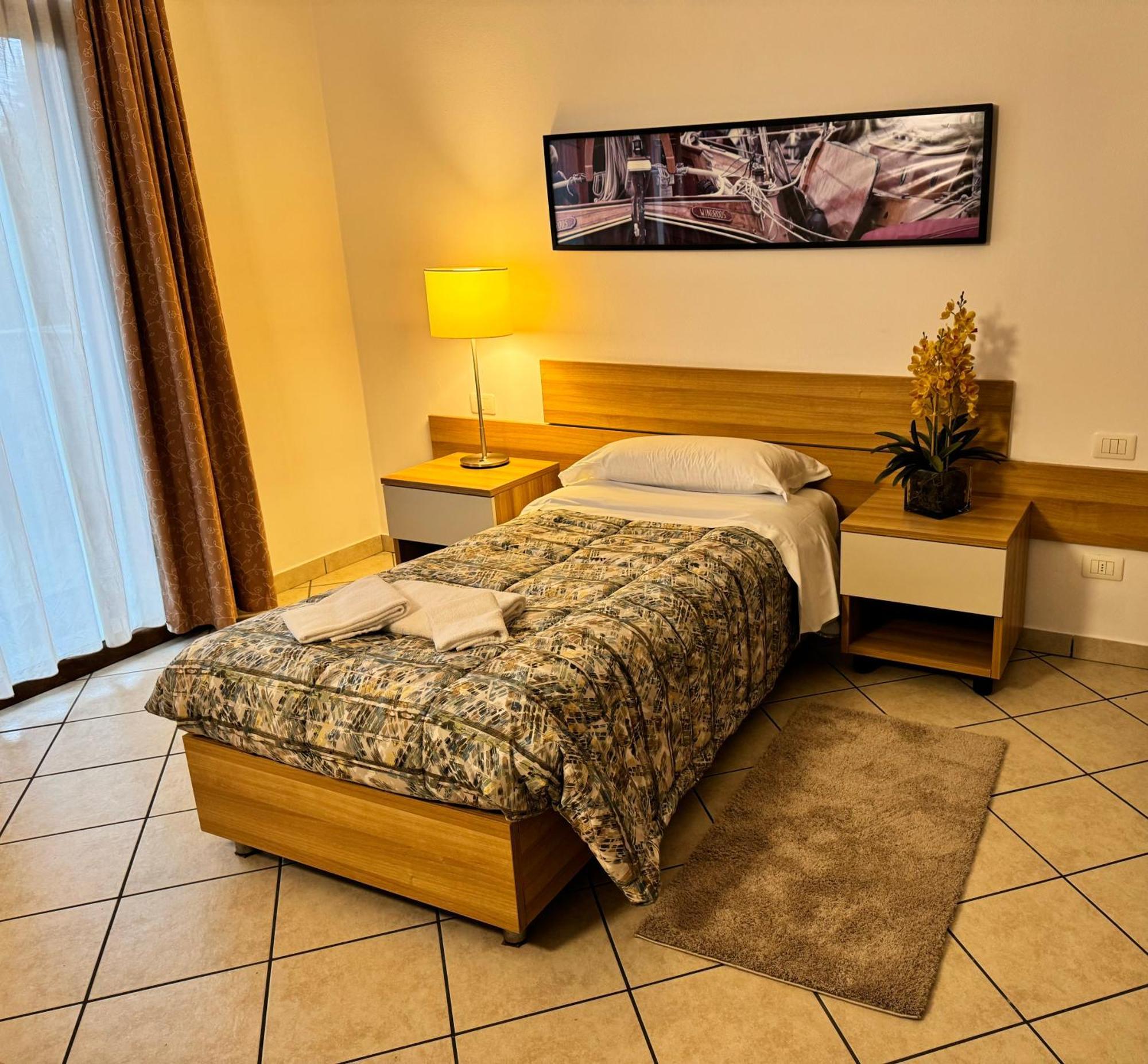 Residence Malpensa Somma Lombardo Dış mekan fotoğraf